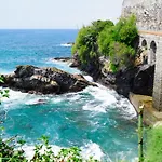 House Blu Capolungo By World