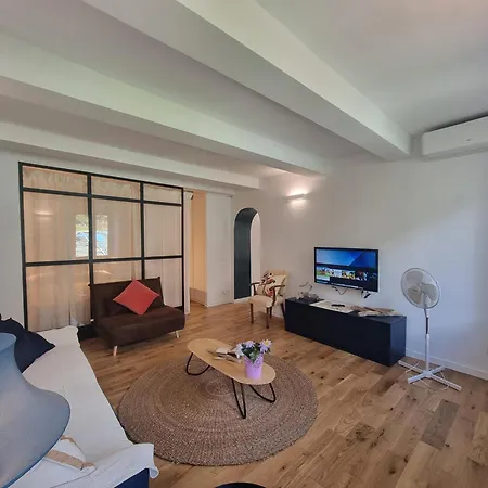 House Blu Capolungo By World Gênes